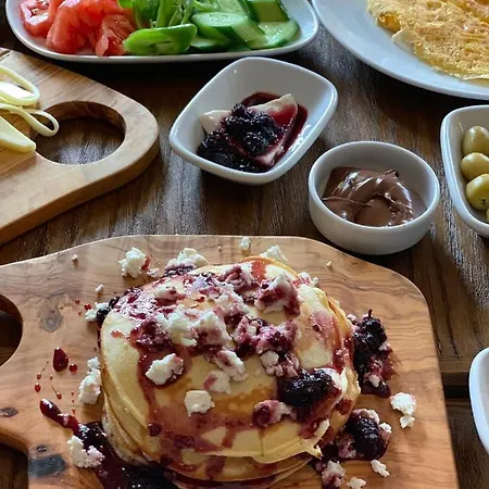 1881 Halil Efendi Bed & Breakfast Alaçatı