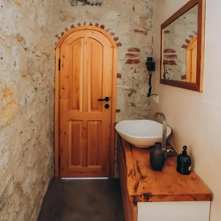 Bed & Breakfast 1881 Halil Efendi Alaçatı