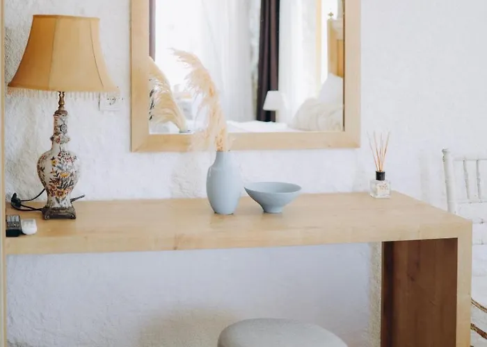 1881 Halil Efendi Bed & Breakfast Alaçatı